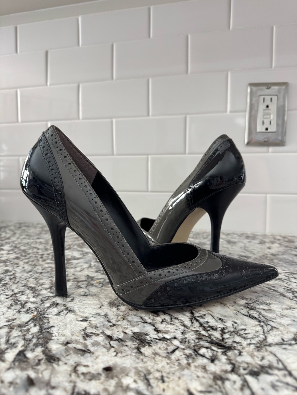 *RARE* Vintage GUESS BY MARCIANO Runway Collection Stiletto Heels